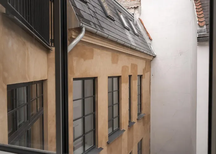 Latin Quarter By Daniel&Jacob'S